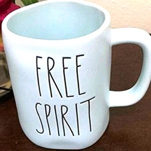 Rae dunn FREE SPIRIT mug